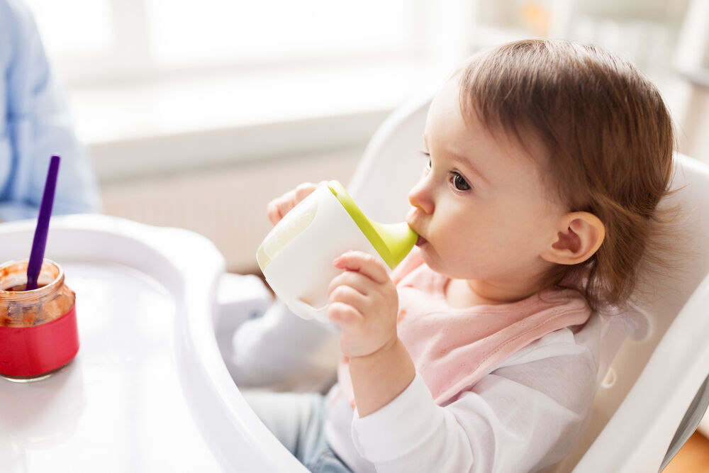 Sippy cup for store baby refusing bottle